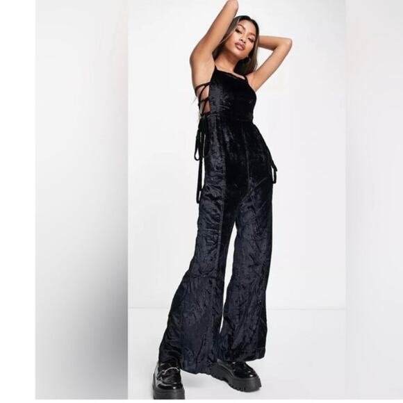 Free People 90s Forever Lace Up Crushed Velvet Wide Leg Jumpsuit EUC Black Small - Picture 3 of 7